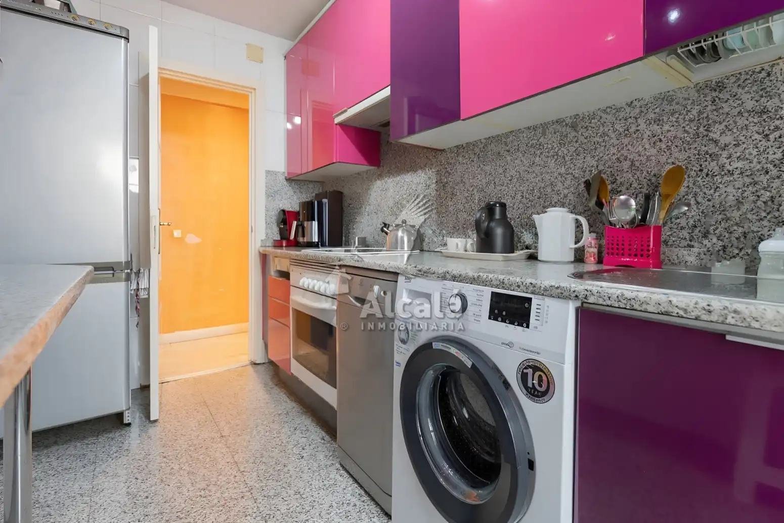 Cocina de Piso en venta en Madrid con Calefacción y Terraza