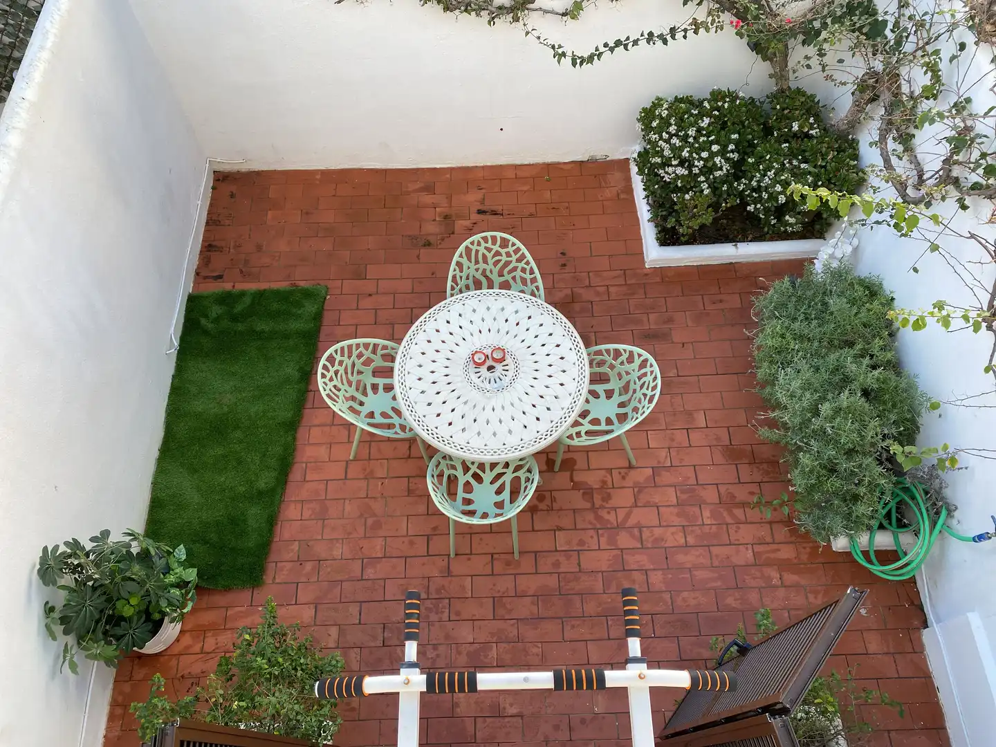 Jardín de Casa adosada de alquiler en Estepona con Aire acondicionado, Calefacción y Terraza