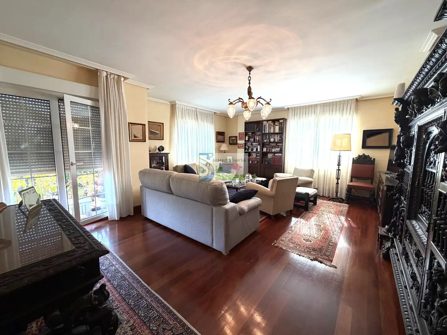 Sala de estar de Casa o chalet en venta en Castro-Urdiales con Calefacción, Jardín privado y Terraza
