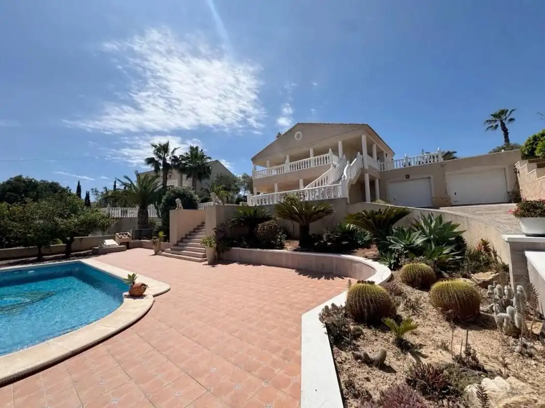 Vista exterior de Casa o chalet en venta en Almoradí, Alicante