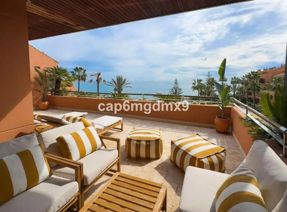 Terrace of Attic for rent in Marbella  with Air Conditioner, Terrace and Storage room