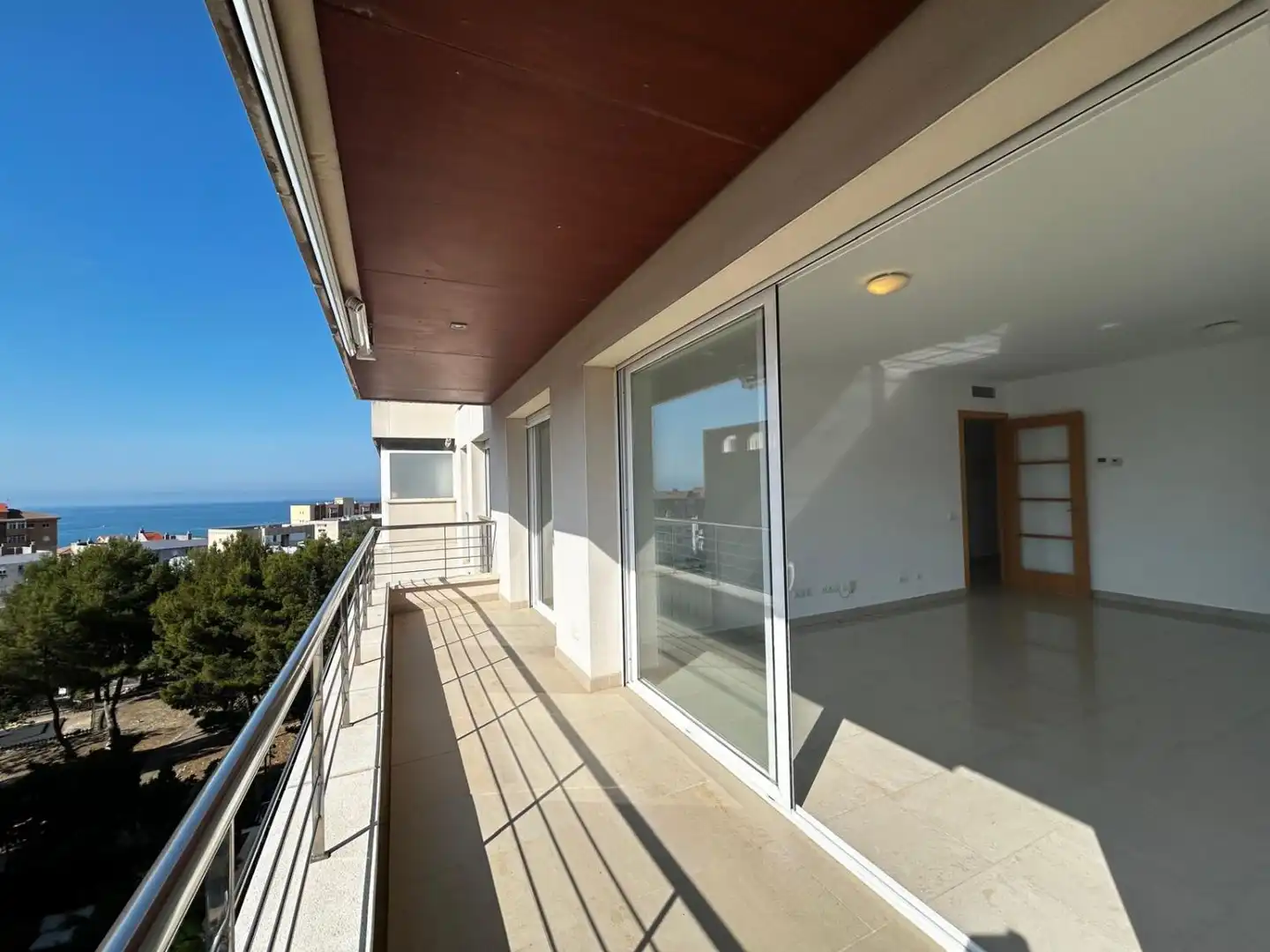 Terrasse von Wohnung zum Verkauf in Sitges mit Klimaanlage, Heizung und Terrasse