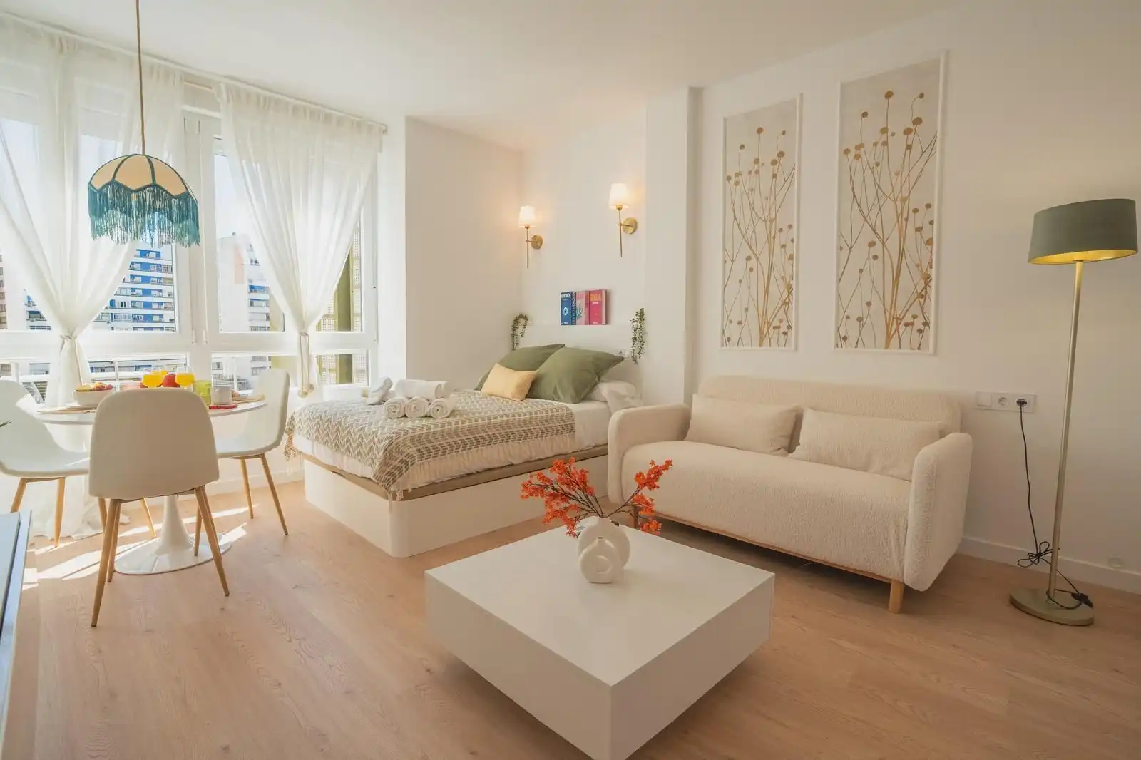 Wohnzimmer von Wohnung zur Miete in Torremolinos mit Klimaanlage, Terrasse und Möbliert