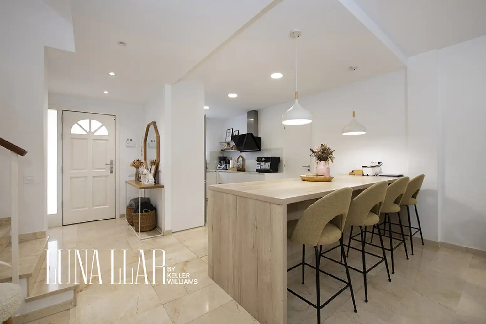 Kitchen of Houses for sale in Can Bou
