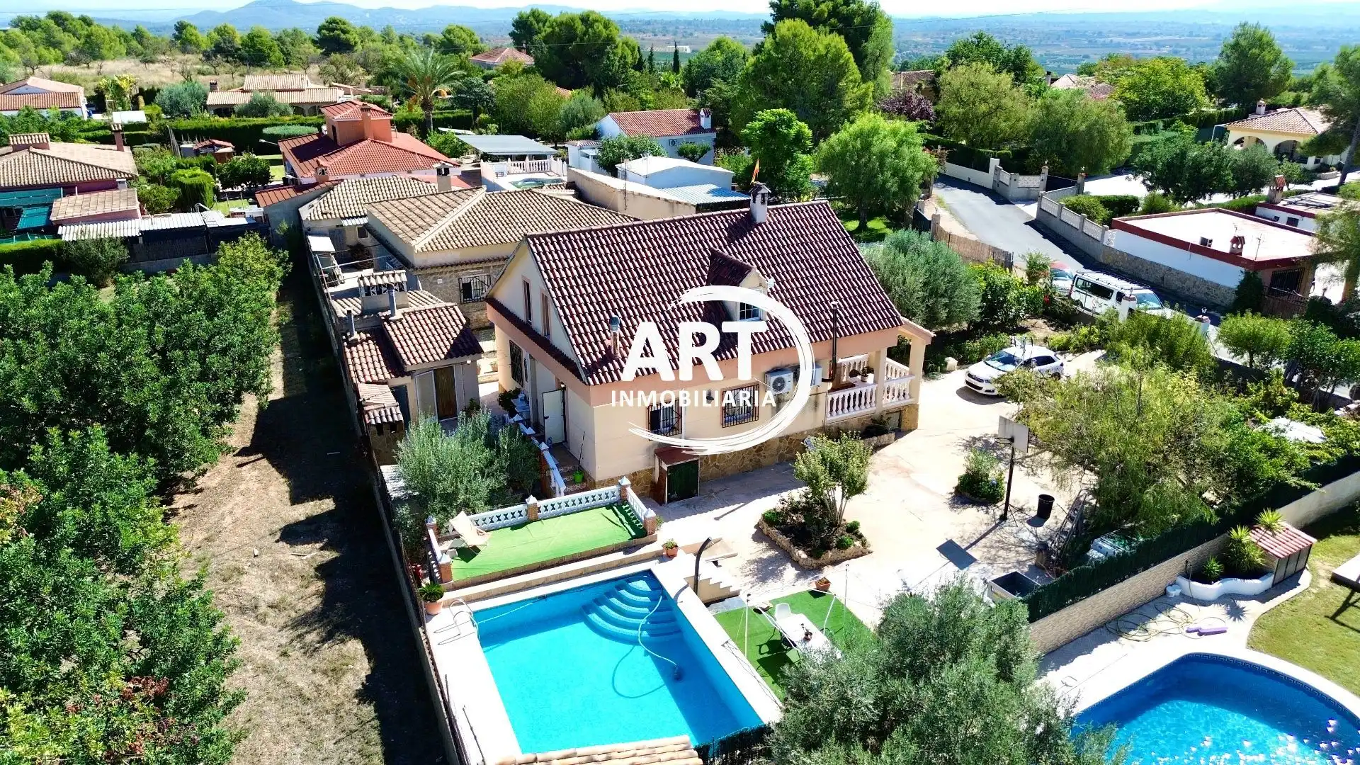 Casa con piscina en venta en los visos, imagen 4