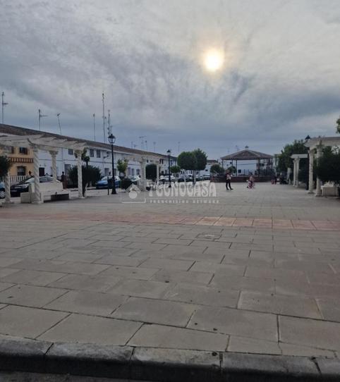 Foto 2 de Casa adosada en venda a Villamanrique de la Condesa, Sevilla