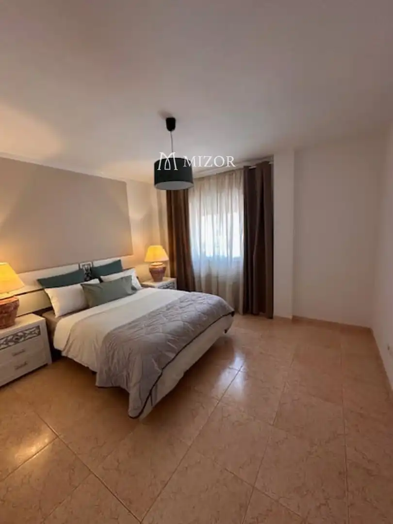 Dormitori de Apartament en venda en Adeje amb Terrassa i Moblat