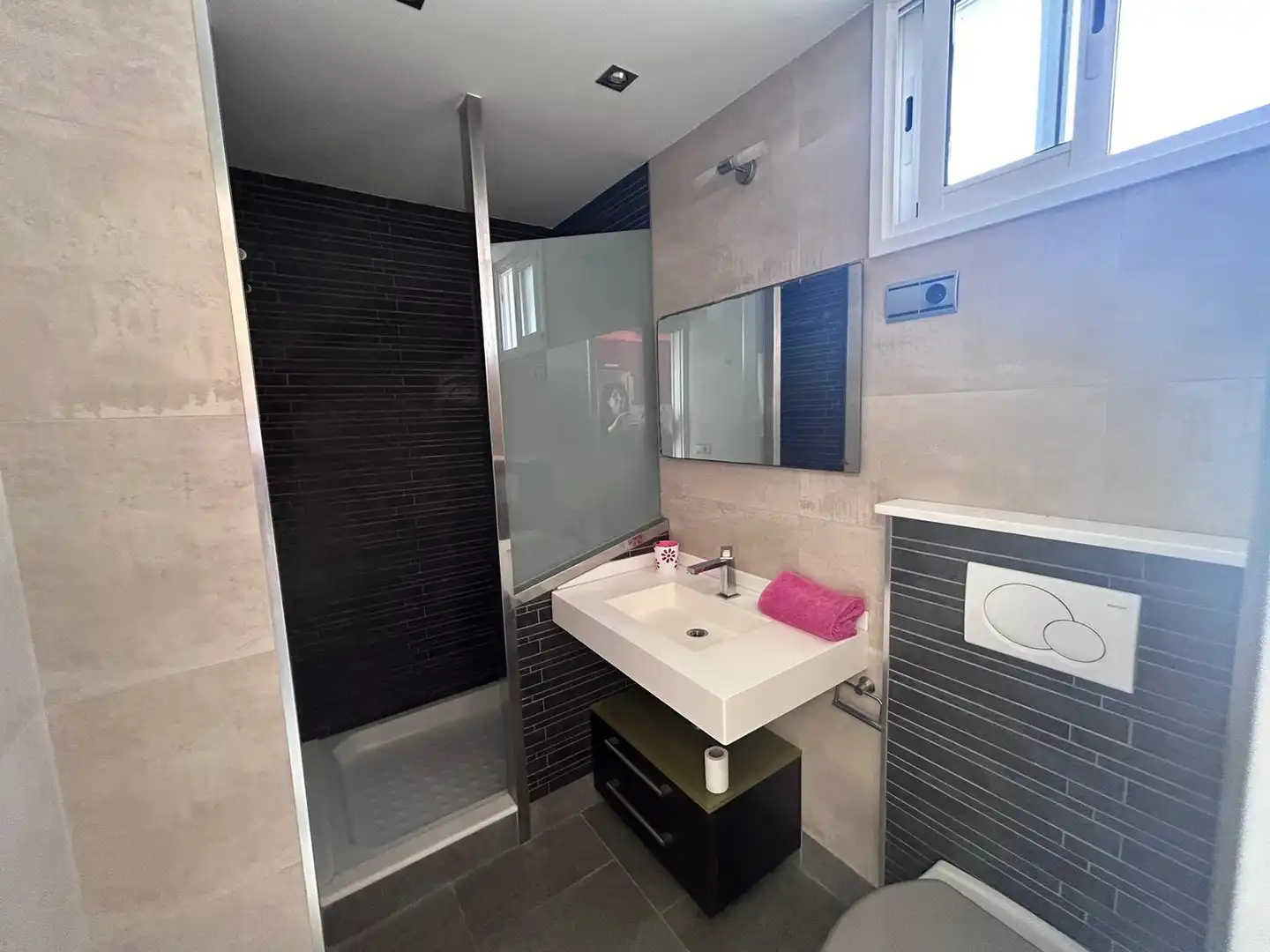 Baño de Edificio en venta en Torremolinos