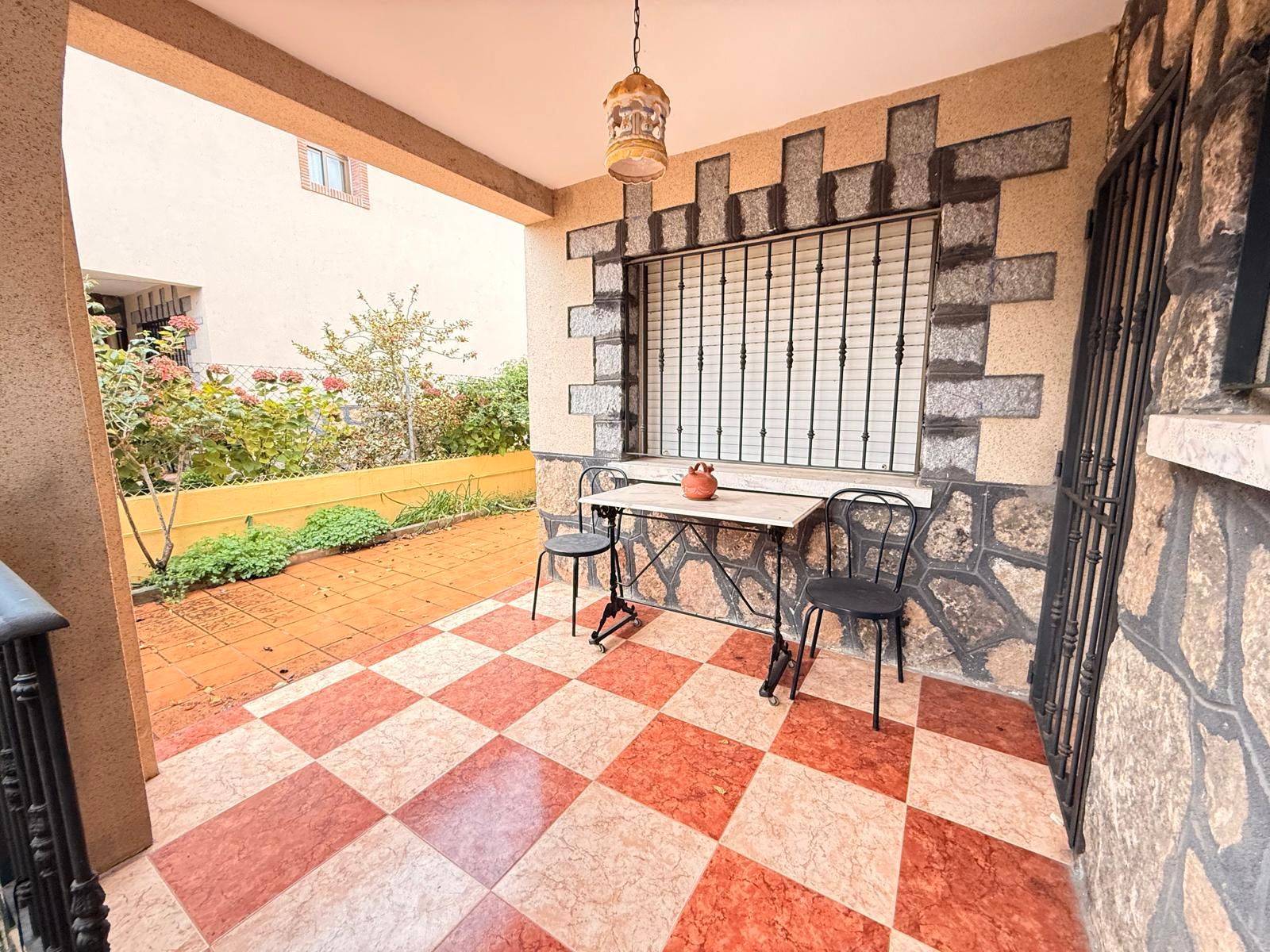 Terrace of Single-family semi-detached for sale in Higuera de las Dueñas  with Heating, Private garden and Terrace