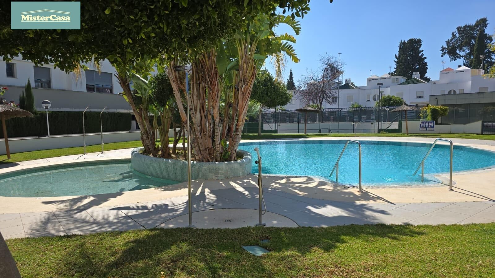 Swimming pool of Flat for sale in Jerez de la Frontera  with Air Conditioner, Parquet flooring and Terrace