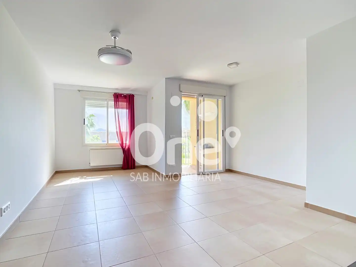 Living room of Flat for sale in Benissanó  with Terrace and Oven