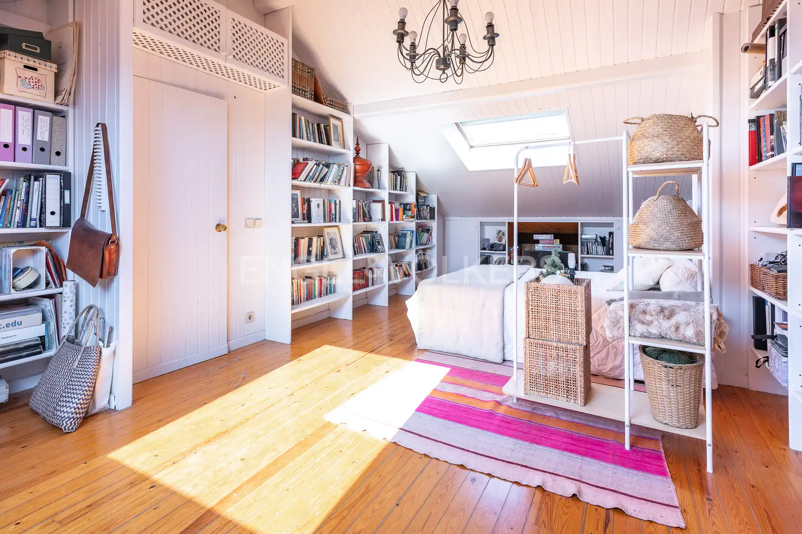 Habitación de Casa o chalet en venta en Badalona con Aire acondicionado, Calefacción y Jardín privado