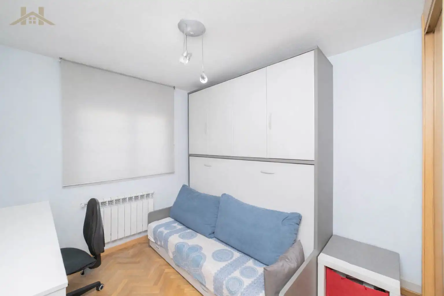 Bedroom of Flat for sale in Móstoles  with Air Conditioner, Heating and Community pool