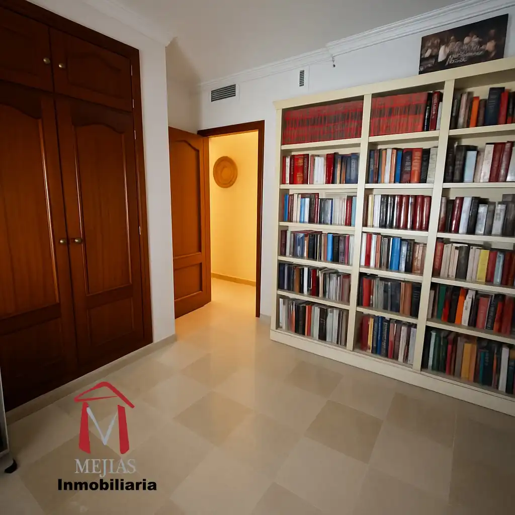 Piso en venta en Antequera con Aire acondicionado, Calefacción y Trastero