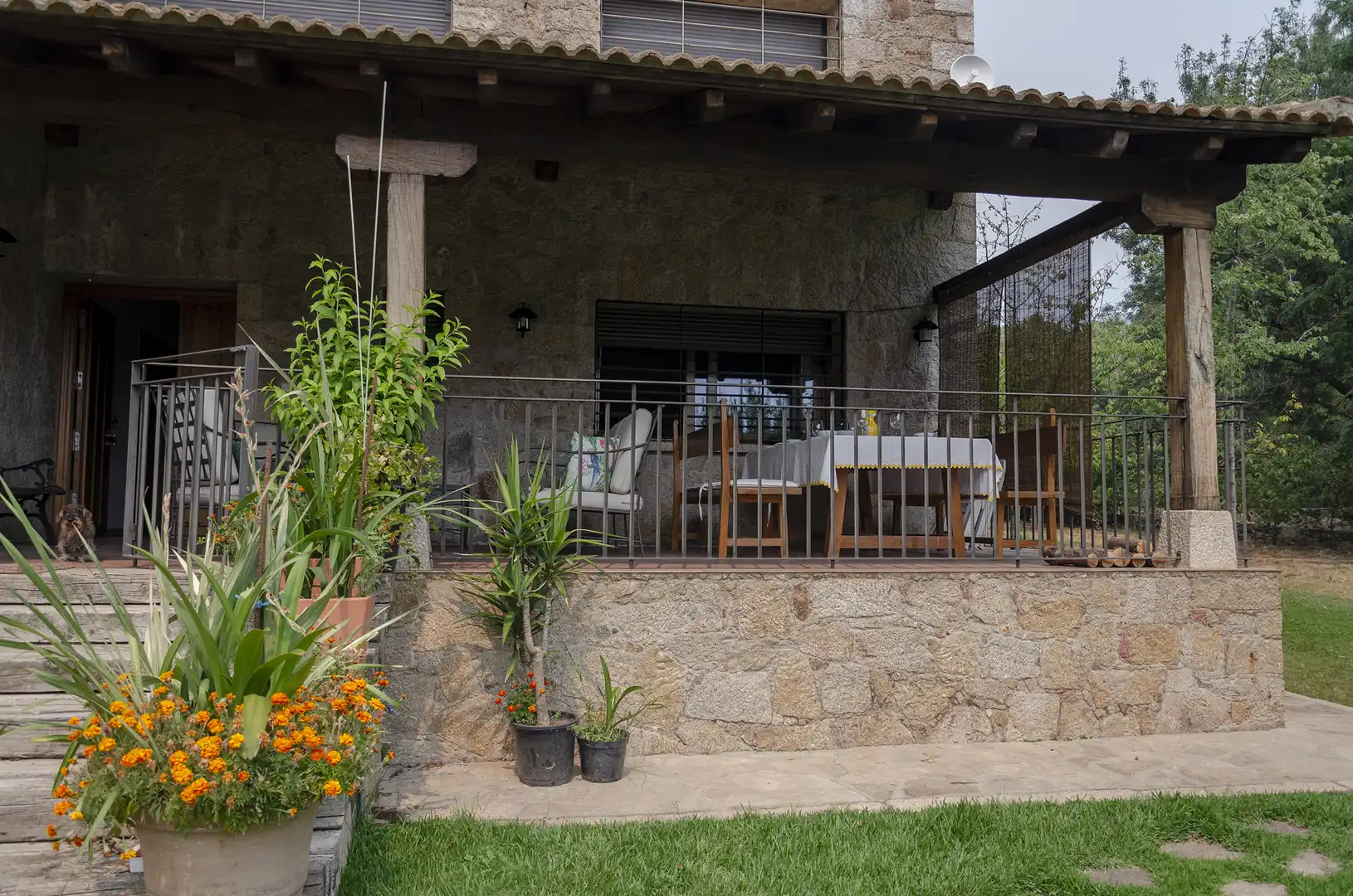 Terraza de Finca rústica en venta en La Adrada  con Jardín privado, Terraza y Piscina