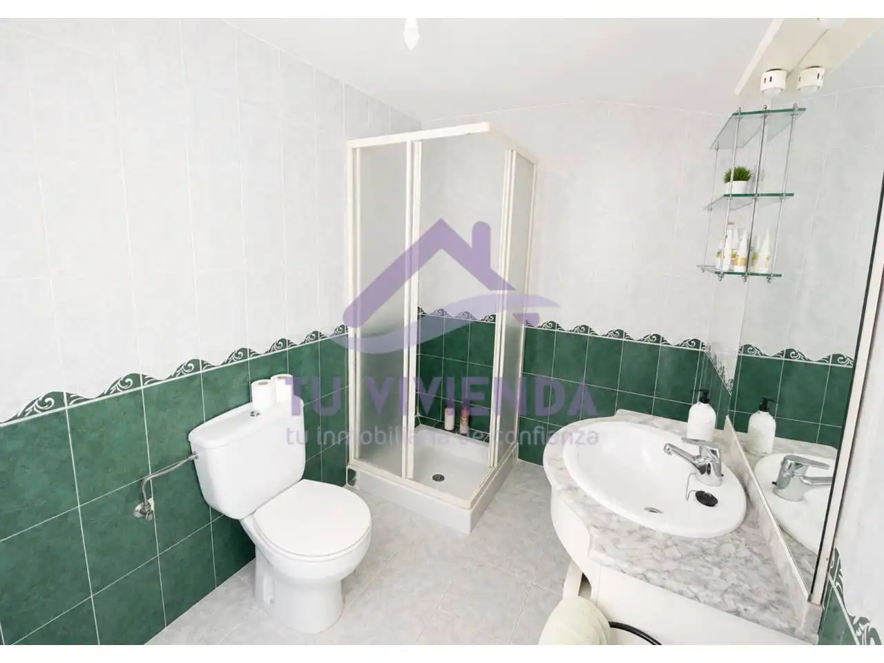 Bathroom of Houses for sale in Villasila de Valdavia