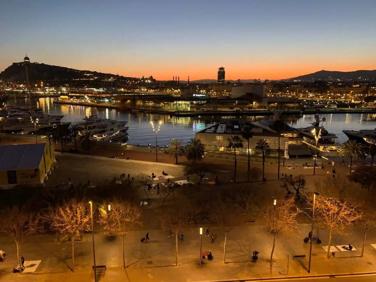 Vista exterior de Apartamento en venta en Barcelona