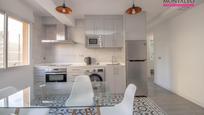 Kitchen of Flat for sale in  Granada Capital  with Air Conditioner, Terrace and Balcony
