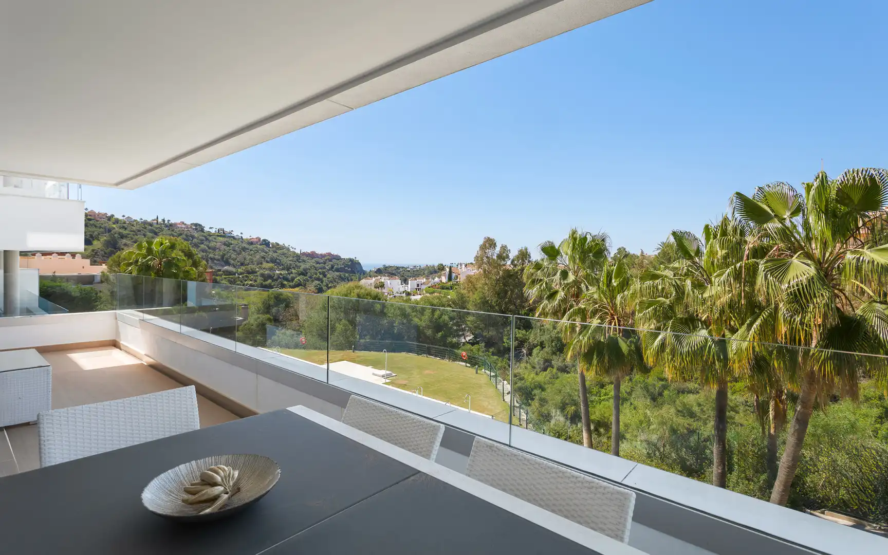 Apartament amb piscina en venda a Benahavís pueblo, imagen 10