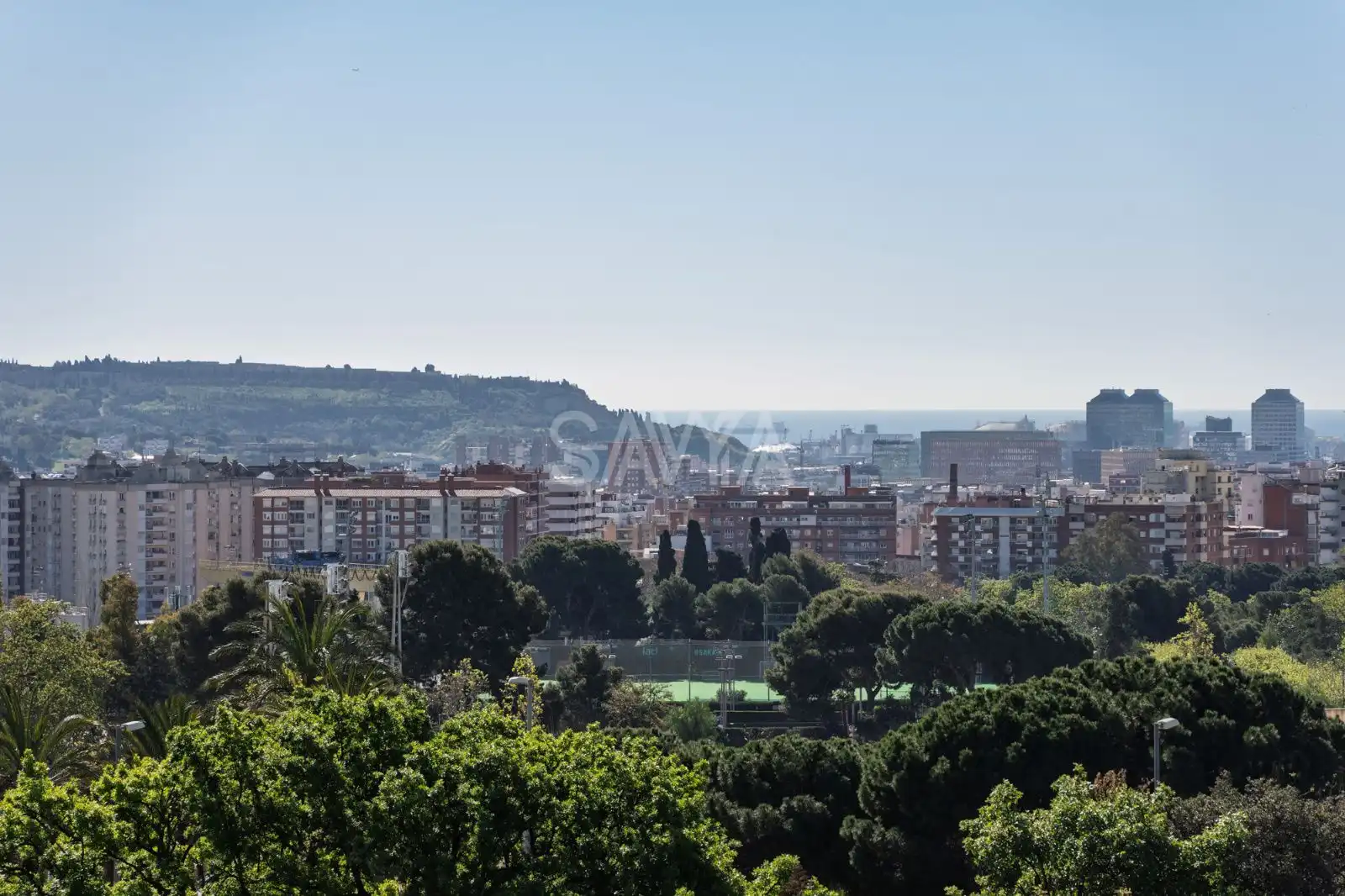 Vista exterior de Piso en venta en Barcelona con Aire acondicionado, Calefacción y Parquet