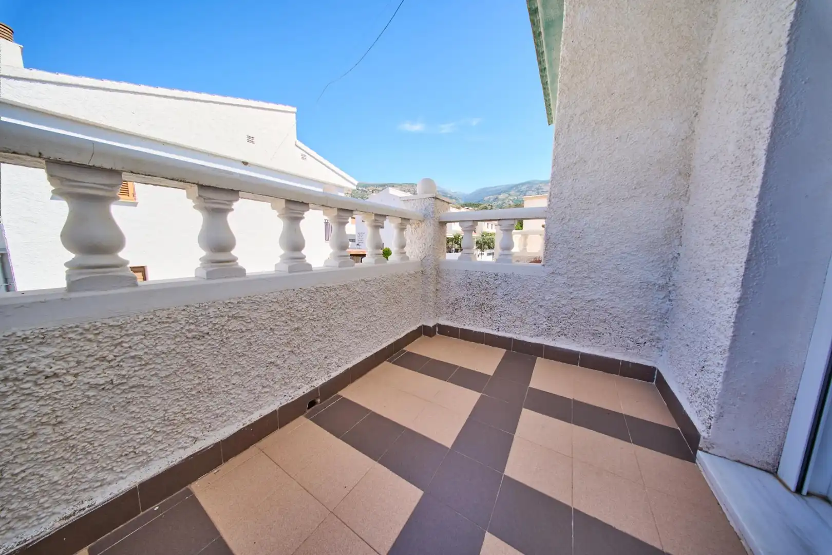 Terrassa de Casa adosada en venda en Órgiva amb Calefacció, Jardí privat i Terrassa
