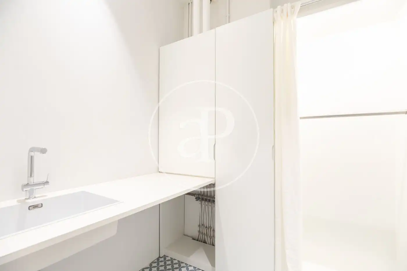 Habitación de Piso en venta en Barcelona con Aire acondicionado, Calefacción y Jardín privado