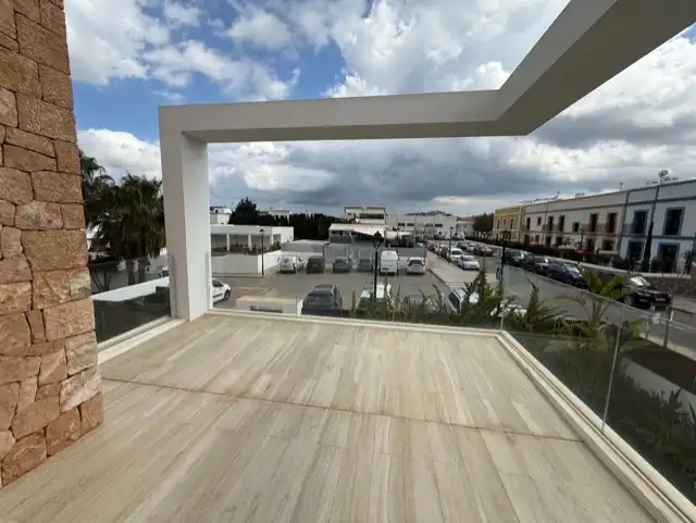 Terrassa de Casa o xalet en venda en Santa Eulària des Riu amb Aire condicionat, Calefacció i Jardí privat