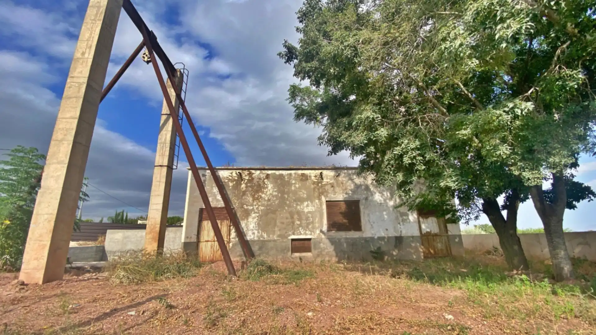 Casa rústica en venda a Totana