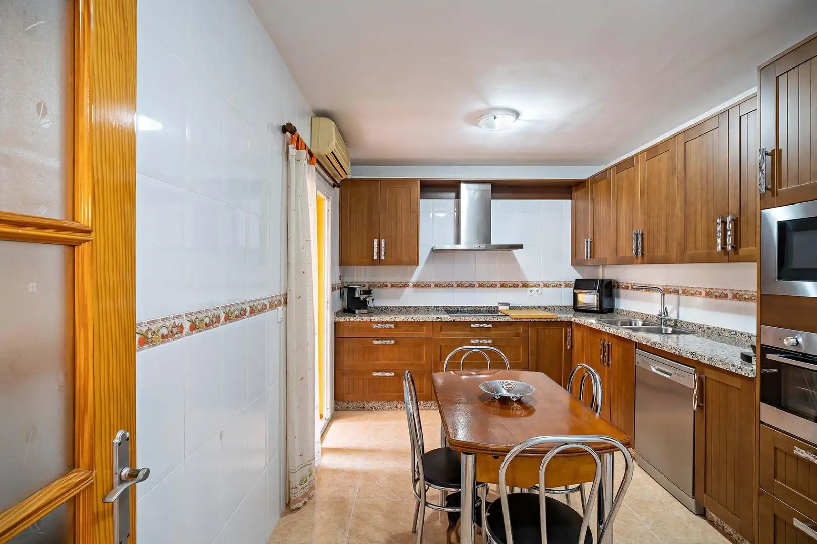Kitchen of Houses for sale in El Ejido  with Air Conditioner, Terrace and Balcony