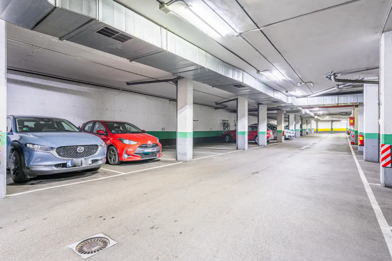 Parking de Piso en venta en Las Rozas de Madrid con Aire acondicionado, Calefacción y Jardín privado