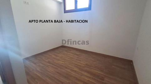 Foto 3 de Planta baixa en venda a Bajo Los Arcos, Centro, Teruel