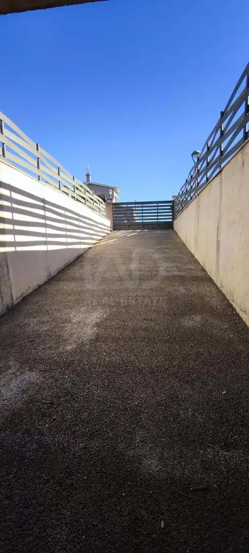 Aparcament de Casa adosada en venda en L'Aldea amb Aire condicionat, Calefacció i Terrassa