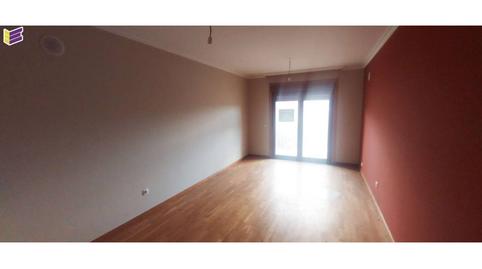 Photo 5 of Flat for sale in Calle Lino Troncoso Faro, 31, Mondariz, Pontevedra