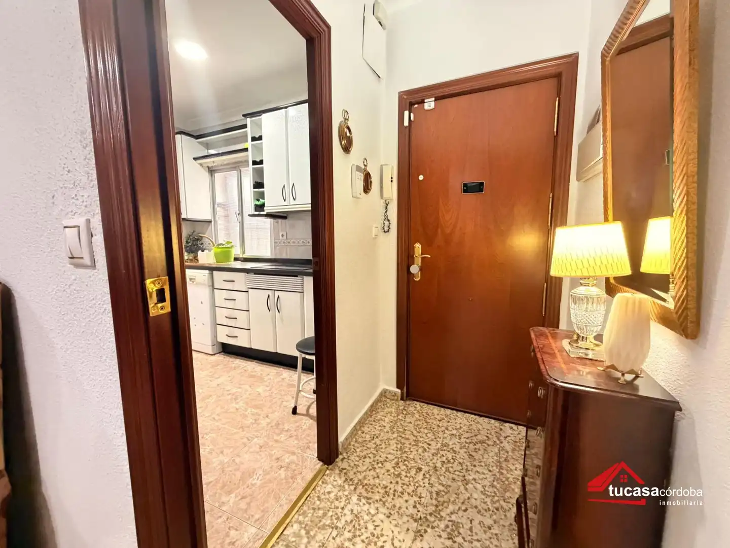 Piso en venta en Córdoba con Aire acondicionado, Trastero y Amueblado