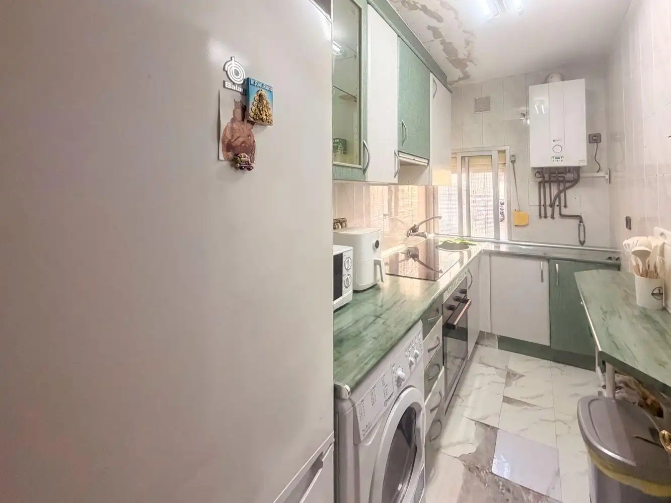 Cocina de Piso en venta en Madrid con Calefacción