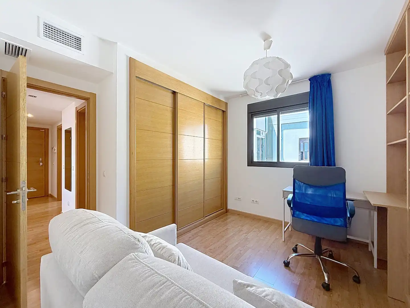 Habitación de Ático de alquiler en Málaga con Aire acondicionado, Terraza y Amueblado
