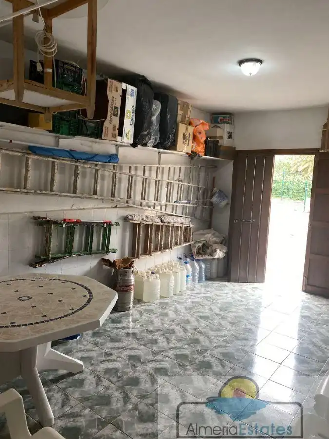 Villa zum Verkauf in Bano, imagen 4