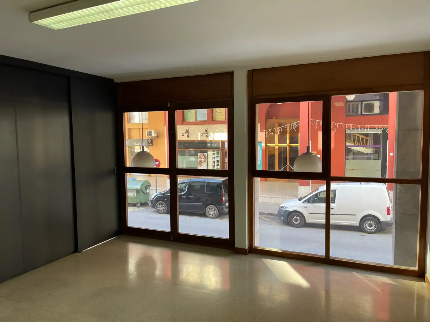 Business premises to rent in Carrer Bisbe Vilanova 1 bis, imagen 2