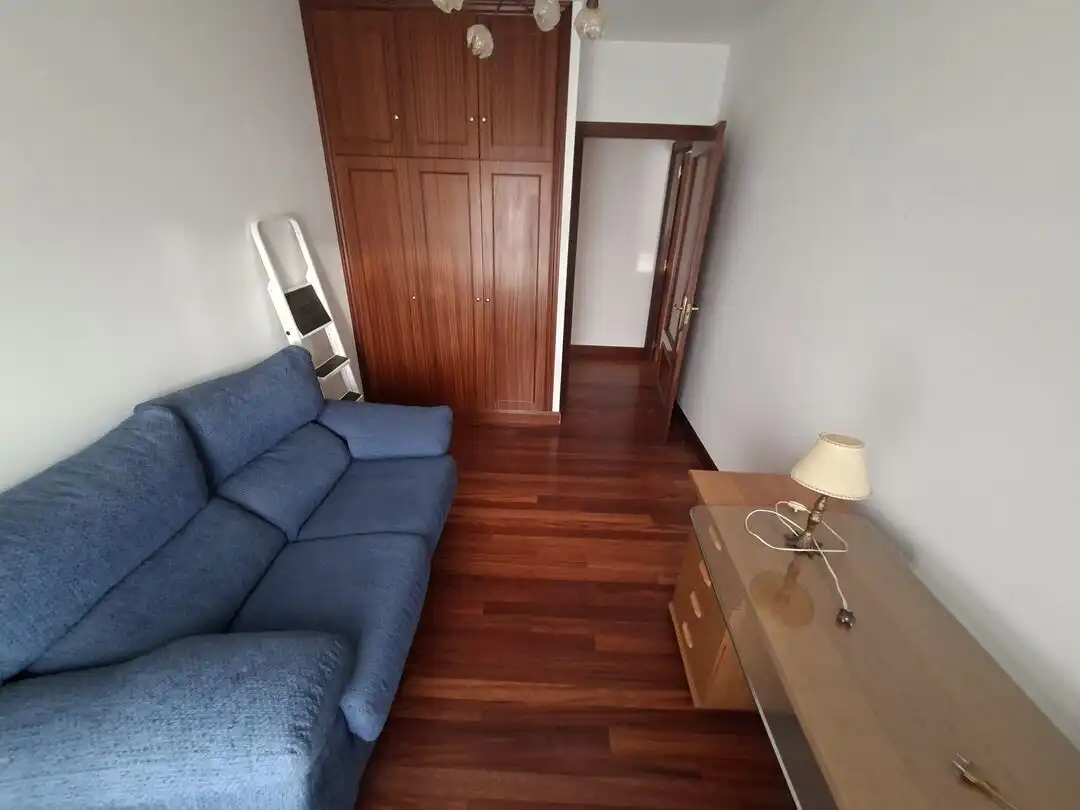 Sala de estar de Piso en venta en Otxandio con Calefacción, Amueblado y Balcón
