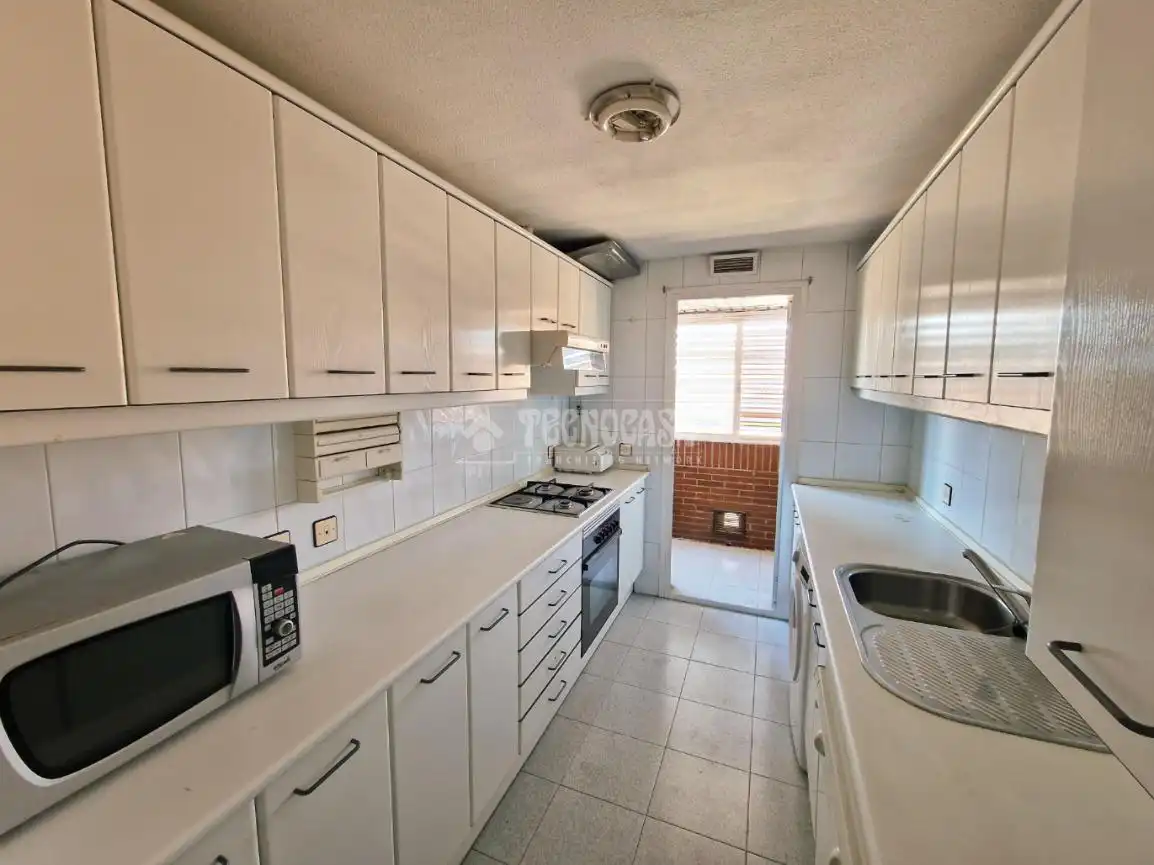 Cocina de Piso en venta en Alcorcón con Aire acondicionado, Calefacción y Balcón
