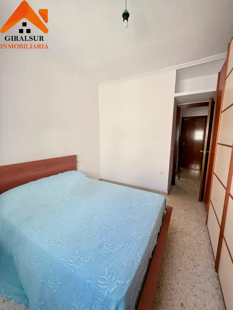 Bedroom of Flat for sale in Sevilla  with Air Conditioner