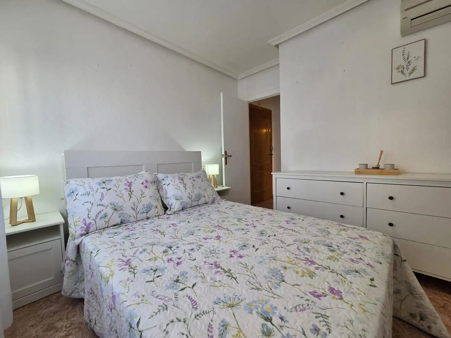 Bedroom of Apartments for rent in Los Alcázares  with Air Conditioner, Heating and Storage room