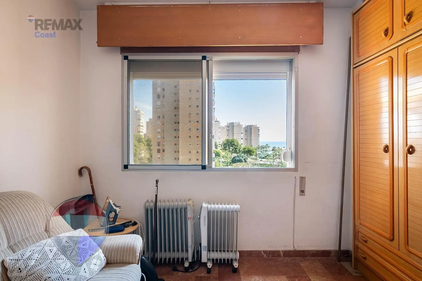 Habitación de Piso en venta en Torremolinos con Aire acondicionado, Terraza y Piscina comunitaria