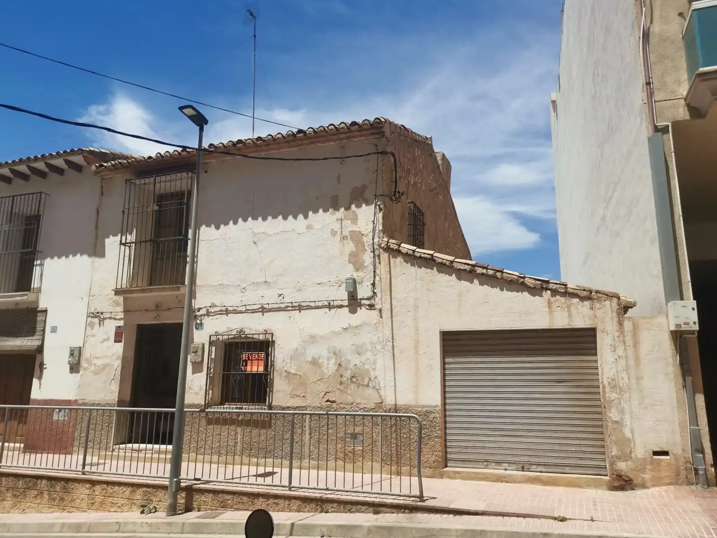 Vista exterior de Casa adosada en venta en L'Alfàs del Pi con Jardín privado, Trastero y Balcón