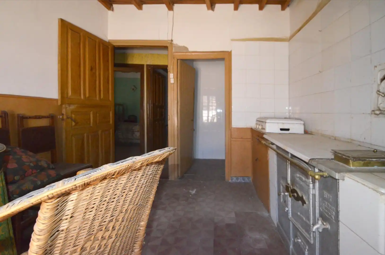 Küche von Country house zum Verkauf in Calzada de Valdunciel