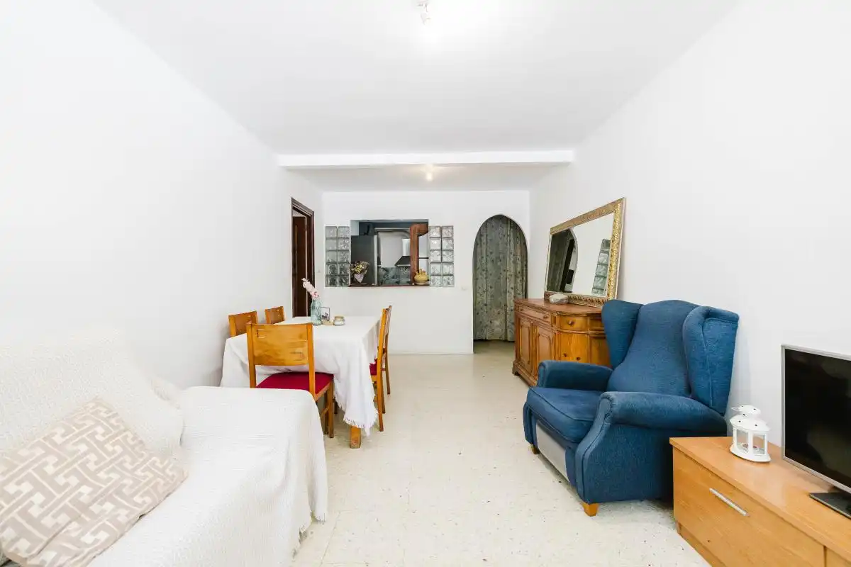 Sala d'estar de Planta baixa en venda en Fuengirola amb Calefacció i Moblat