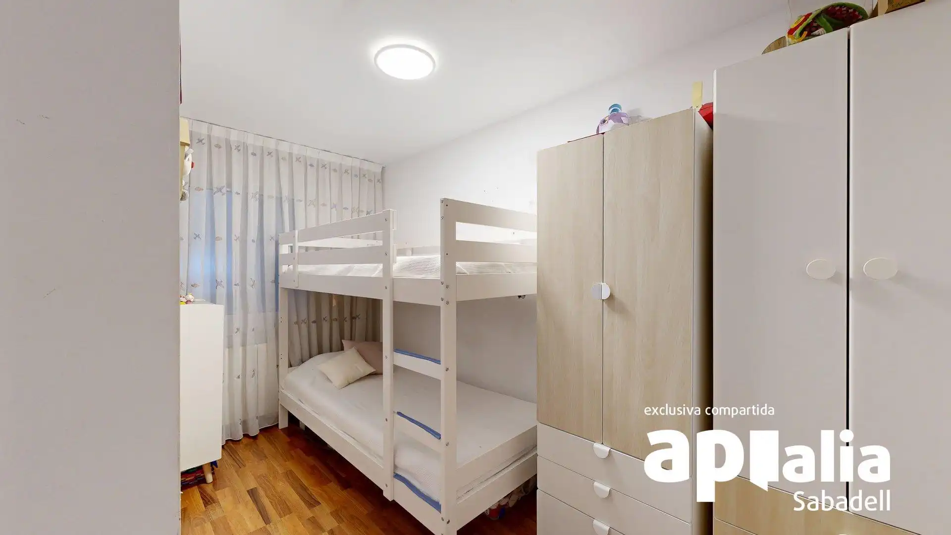 Schlafzimmer von Wohnung zum Verkauf in Barberà del Vallès mit Heizung, Terrasse und Balkon