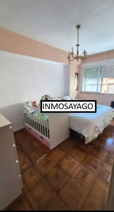 Dormitori de Pis en venda en Torrelavega  amb Moblat
