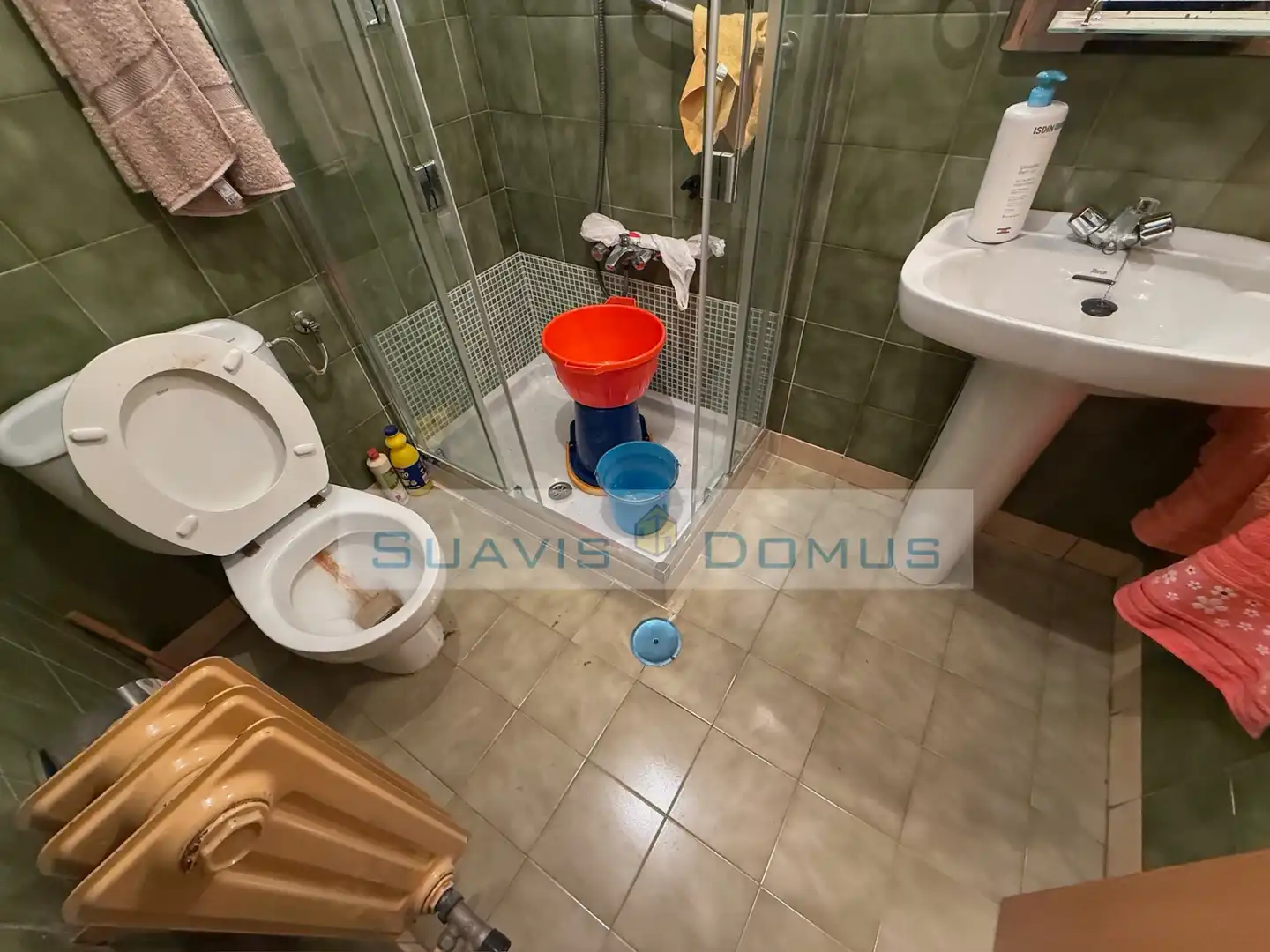 Baño de Piso en venta en Zamora Capital  con Calefacción, Horno y Lavadora
