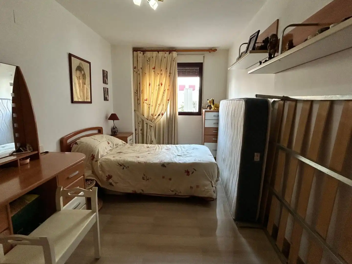 Bedroom of Flat for sale in Gandia  with Air Conditioner, Heating and Terrace
